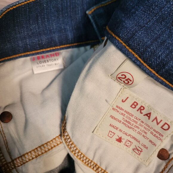 J BRAND Jeans Size 25 T Love Story Flare Low Rise Celebrity Favorite Denim - Picture 4 of 11